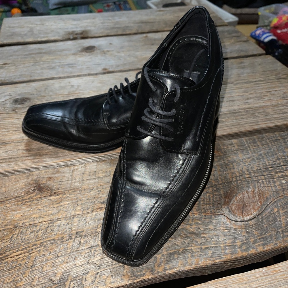 ecco dress shoes
